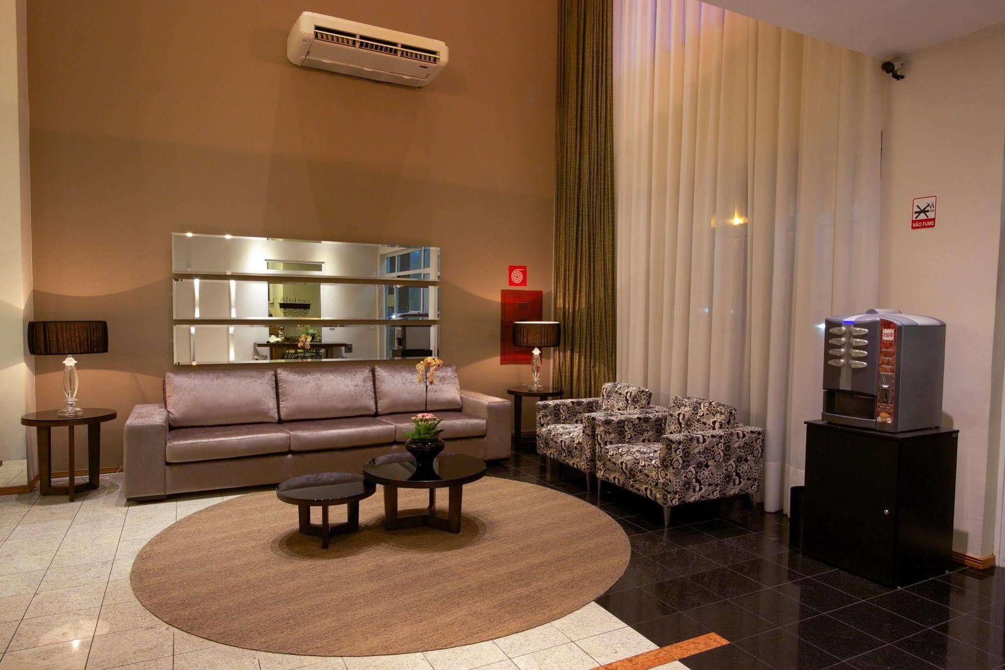 Bristol Centro Civico Curitiba Hotell Exteriör bild